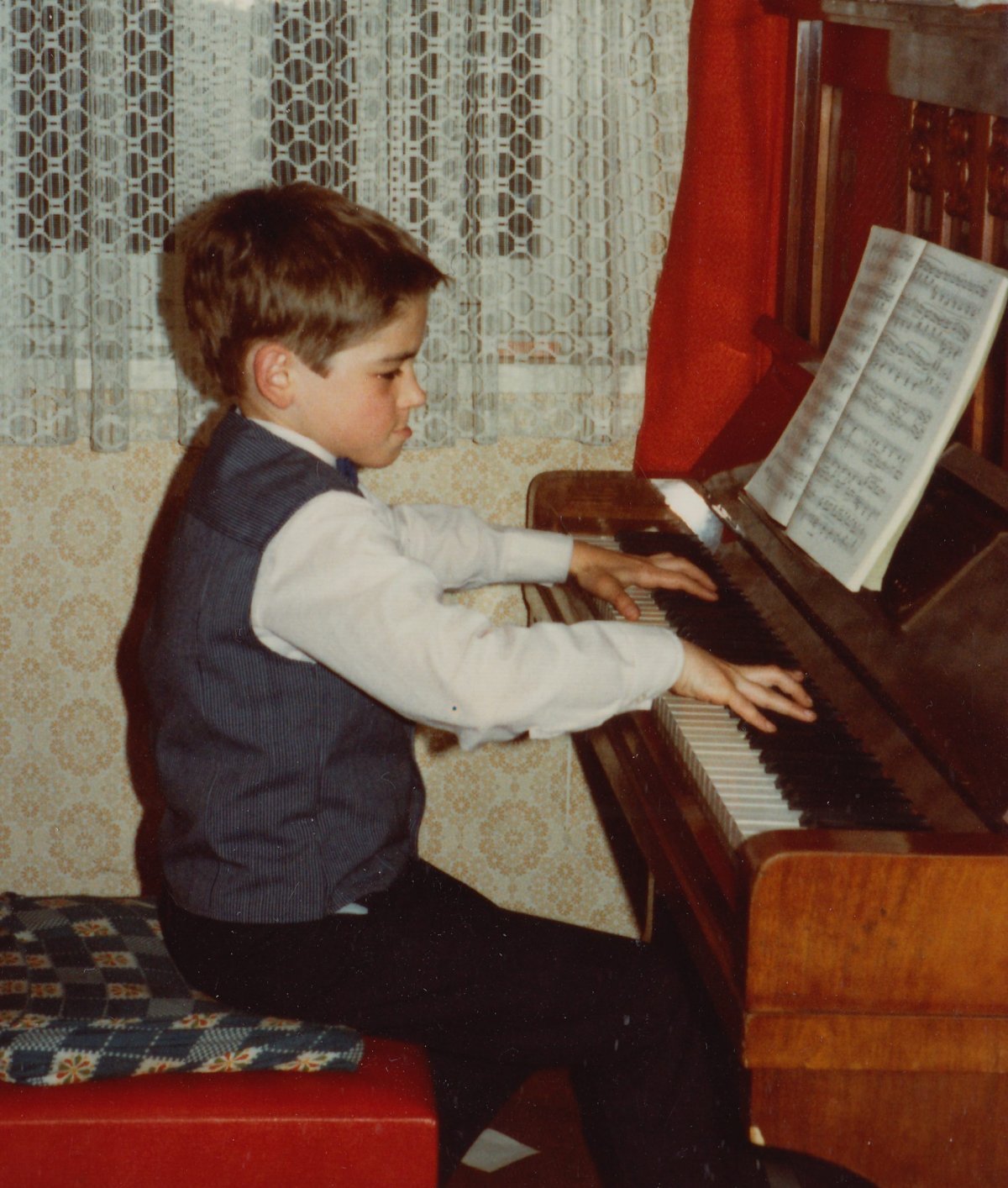 Das kleine m am Klavier (1983)