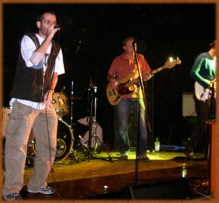 Live-Auftritt mit der Tightrope-Pocket-Band